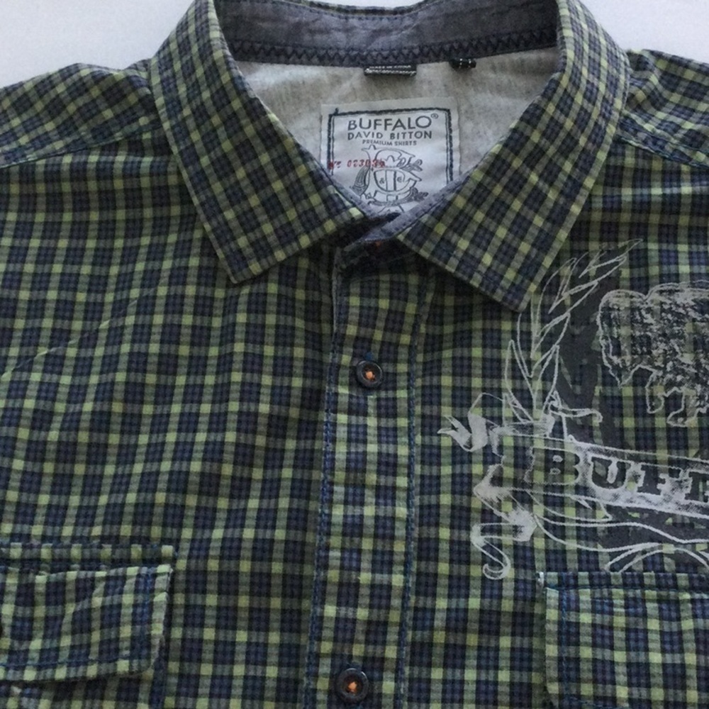 Buffalo David Bitton size XL long sleeves button down washable.        #299